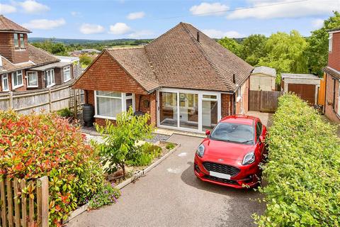 Highlands Avenue, Ridgewood... 2 bed bungalow for sale