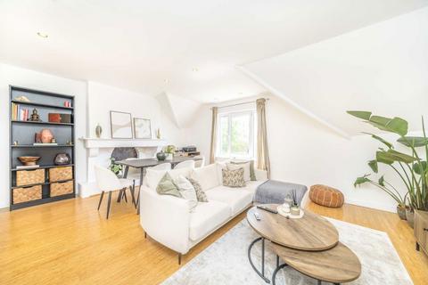 Ingham Road, London NW6 2 bed flat for sale