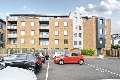 Frimley Road, Camberley GU15 2 bed apartment for sale