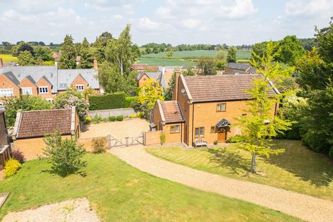 Pine Court, Little Brington NN7 4 bed detached house for sale