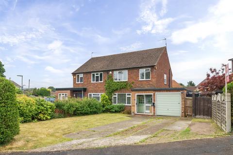 White Acres Road, Mytchett 3 bed semi
