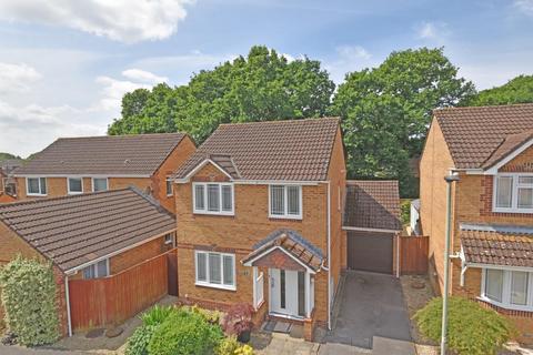 Blenheim Drive, Willand, Cullompton 3 bed detached house for sale