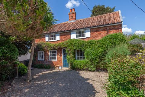 The Street, Melton, IP12 1PR 3 bed detached house for sale
