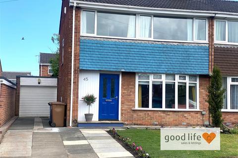 Kirkwood Avenue, Sunderland SR4 3 bed semi