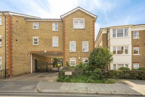 Crescent Lane, London SW4 2 bed flat for sale