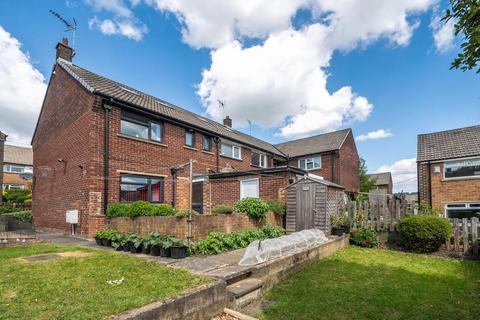 Broadgate Drive, Horsforth, LS18 3 bed end of terrace house for sale