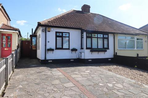 Northfield Avenue, Orpington BR5 2 bed semi