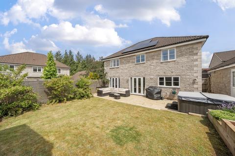 Mattick Mead, Radstock BA3 4 bed detached house for sale