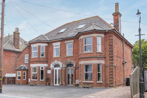 Mundesley 10 bed detached house for sale