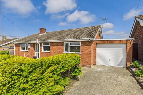 Powers Place, Downham Market PE38 3 bed detached bungalow for sale