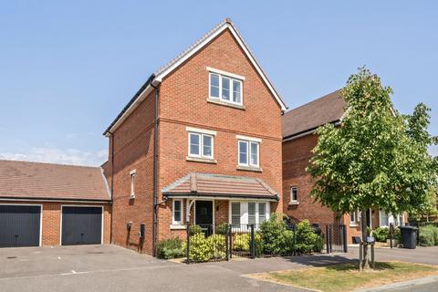 Heron Close, Chichester, PO20 4 bed detached house for sale