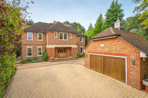 Llanvair Close, Ascot, Berkshire, SL5 6 bed detached house for sale