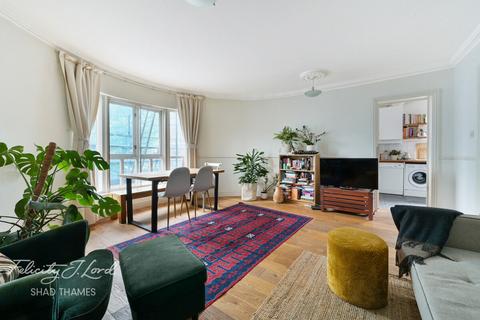 Bermondsey Street, London, SE1 2 bed flat for sale