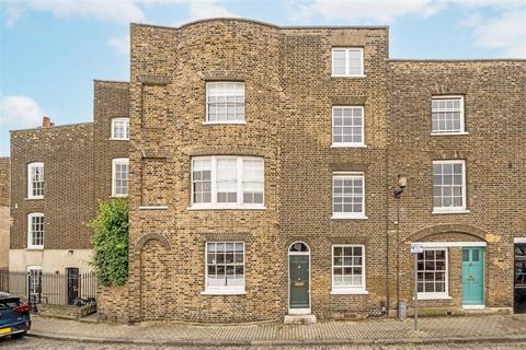 Ballast Quay, London SE10 4 bed house for sale