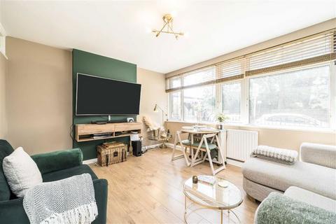 Pelton Road, London SE10 2 bed flat for sale