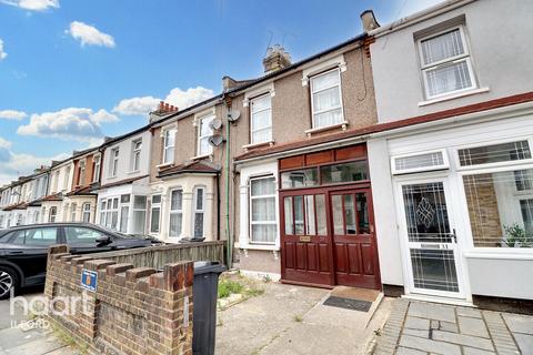 Kingston Road, Ilford 3 bed terraced house for sale