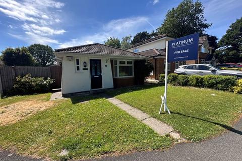 Foxall Way, Great Sutton 2 bed detached bungalow for sale