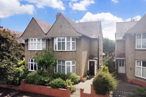 The Drive, Phippsville, Northampton NN1 4 bed semi