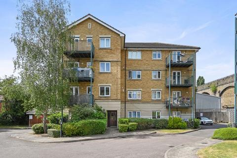 Fentiman Way, Harrow 2 bed flat for sale