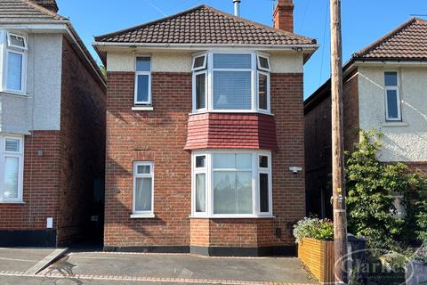 Acland Road, Bournemouth 3 bed detached house for sale