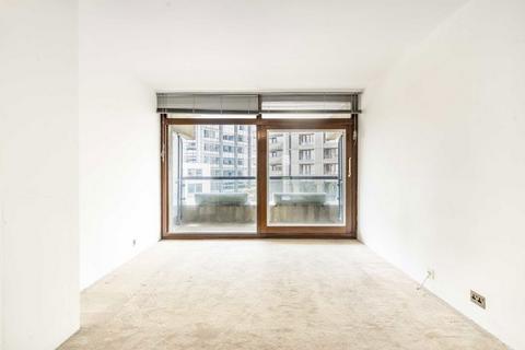 Barbican, London EC2Y 1 bed flat for sale