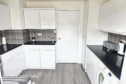 Nursery Park, Frodsham 2 bed park home for sale