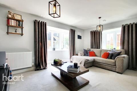 21 Nightingale Drive, Wouldham 1 bed apartment for sale