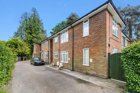 Frant Road, Tunbridge Wells, TN2 2 bed flat for sale