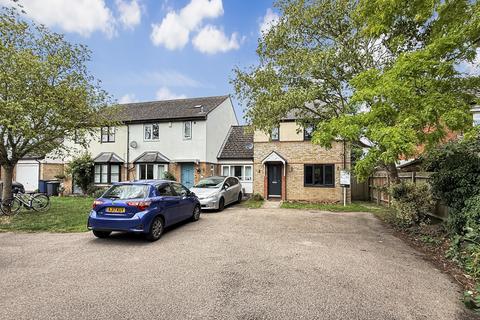 Cambridge CB4 3 bed link detached house for sale