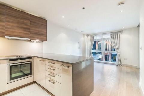 Doulton House, Fulham SW6 1 bed flat for sale