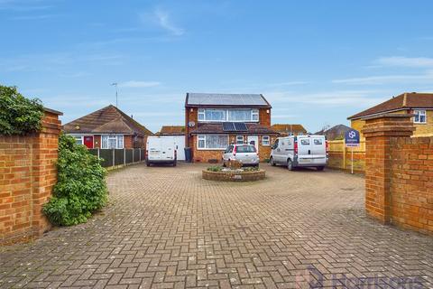 North Street, Sittingbourne, Kent... 4 bed detached house for sale