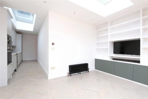 Frobisher Road, London, N8 2 bed apartment for sale