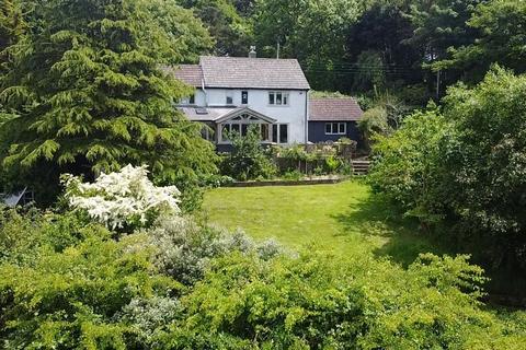 Morcombelake, Bridport, Dorset, DT6 3 bed detached house for sale