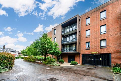 39 Meadowside, London 1 bed apartment for sale