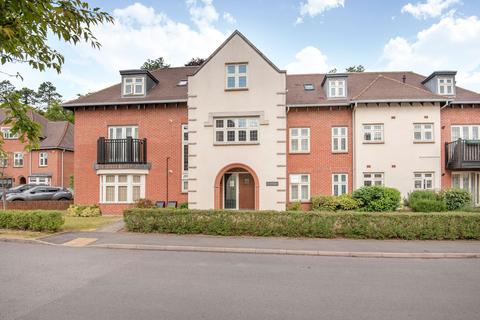 Highcroft Road, Stuart House... 2 bed flat for sale