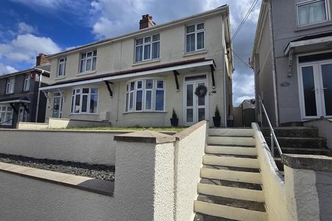 Glannant Road, Carmarthen 3 bed semi
