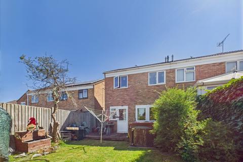 Thistle Downs, Northway, Tewkesbury 3 bed semi