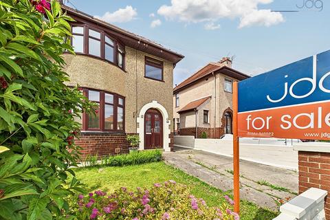 Windsor Avenue, Bowerham |  A 4 bed... 4 bed semi