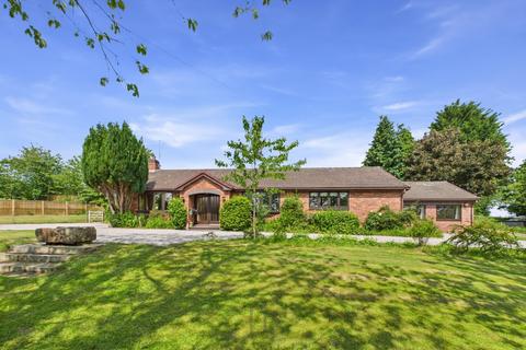 Mill Lane, Frodsham WA6 4 bed detached bungalow for sale