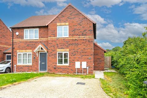 Staveley Road, Chesterfield S43 2 bed semi