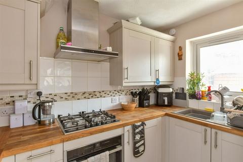 Magnolia Close, Worthing, West Sussex 2 bed end of terrace house for sale