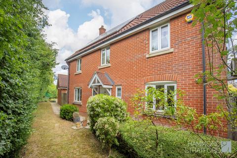 Round House Way, Cringleford 4 bed detached house for sale
