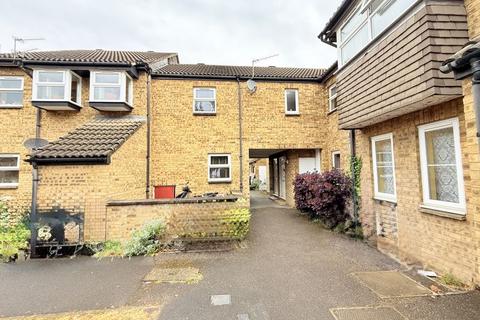 Addison Place, Southall 1 bed maisonette for sale
