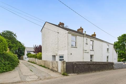 Sparnon Gate, Redruth