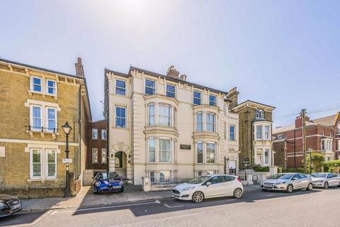 Kent Road, Southsea 1 bed flat for sale