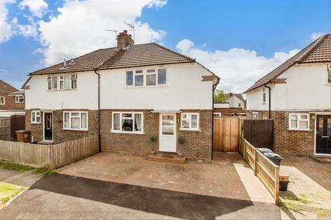 Grove Road, Horley RH6 3 bed semi