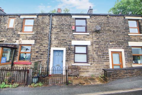 Woodhead Road, Glossop SK13 2 bed terraced house for sale
