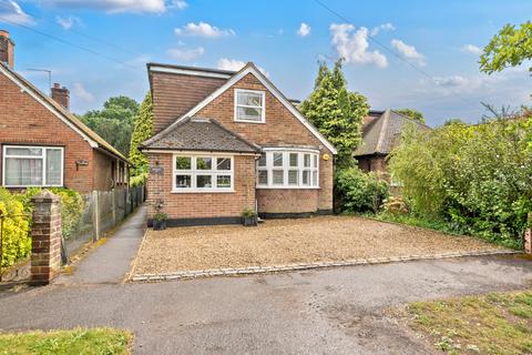 Winern Glebe, West Byfleet KT14 4 bed bungalow for sale