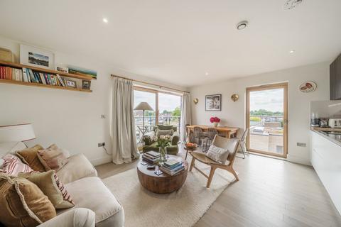 Vinery Way, London, W6 2 bed flat for sale