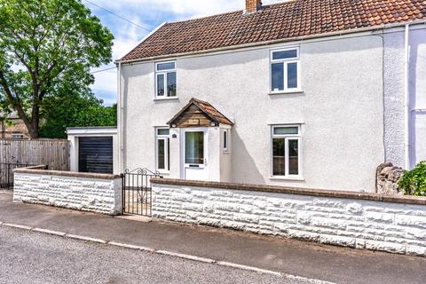 Spacious cottage with rural views on... 3 bed end of terrace house for sale